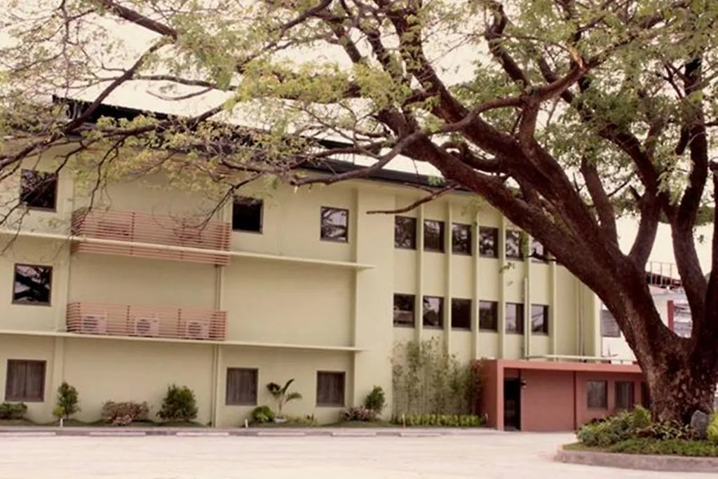 Subic Bay Peninsular Hotel Olongapo